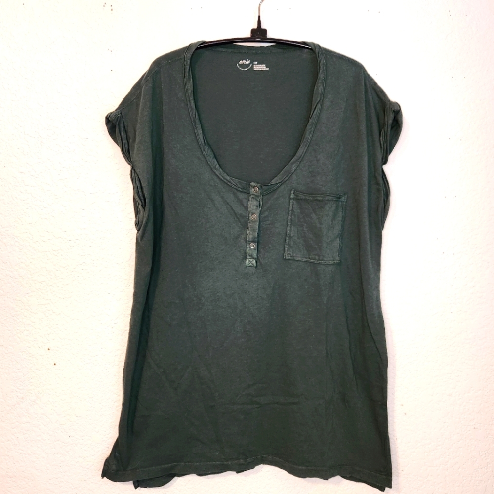 Aerie Oversized Dark Green Sycamore Short Sleeve Three Snap Henley Tee, Size S